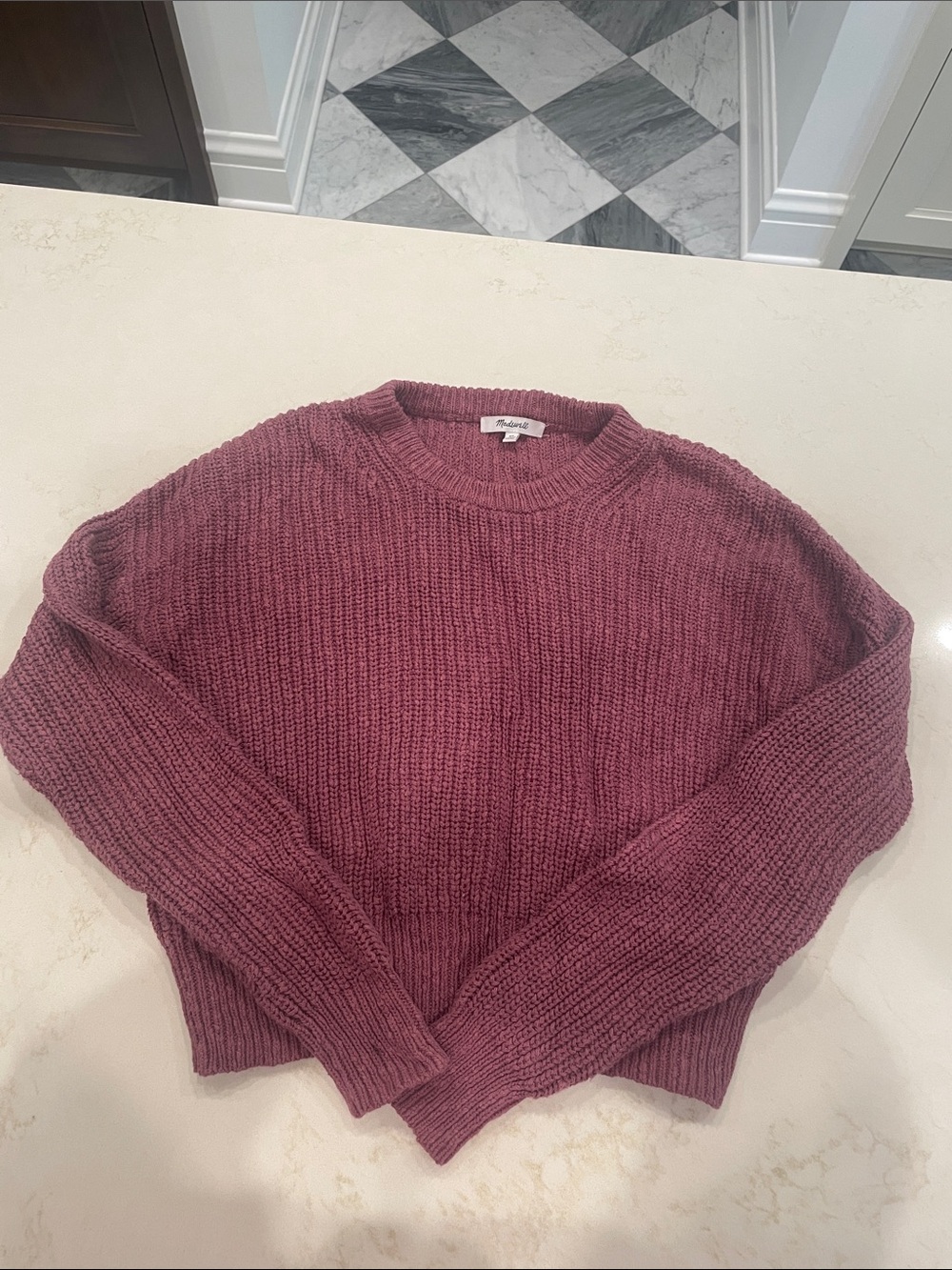 Madewell Cropped Crewneck Sweater in Mauve / dark pink size XS